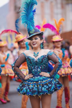 Peru 'nun tarihi merkezi Lima' da geleneksel Candelaria Bakiresi Festivali dansçıları. 18 Kasım 2023. 