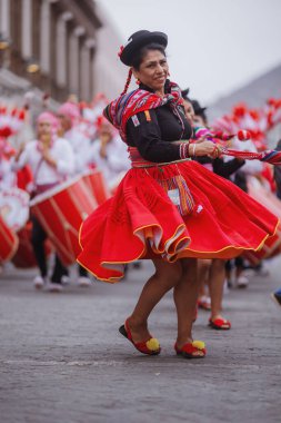 Peru 'nun tarihi merkezi Lima' da geleneksel Candelaria Bakiresi Festivali dansçıları. 18 Kasım 2023. 