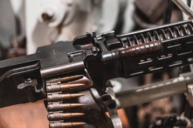 Orlicke hory, Çek Cumhuriyeti - 10 02 2022: askeri sığınak R-S 87 Prusek Çekoslovak sınır tahkimatlarının bir parçası olan Eagle Dağları 'nda. İstihkam müzesinin içi.