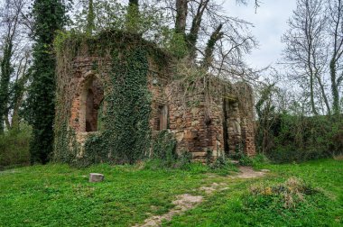 Milotice Devlet Şatosu, kale ve park - Güney Moravya bölgesi, Çek Cumhuriyeti