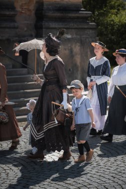 JOSEFOV, CZECH REPUBLIC, Mayıs 2025: Josefov Kalesi ve Birinci Dünya Savaşı 'nda Galiçya' da 1915 'te bir muharebe gösterisi. 
