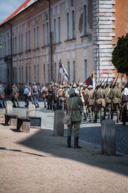 JOSEFOV, CZECH REPUBLIC, Mayıs 2025: Josefov Kalesi ve Birinci Dünya Savaşı 'nda Galiçya' da 1915 'te bir muharebe gösterisi. 