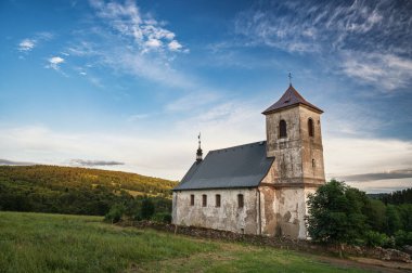 Vrchni Orlice 'deki St. John Kilisesi Orlicke Hory, Çek Cumhuriyeti' ndeki Bartosovice