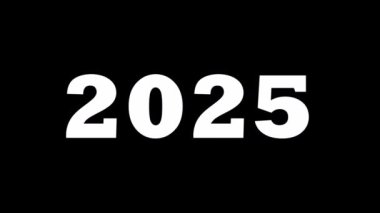 Beyaz harflerle yazılmış video 2025. Yeni yıl animasyonu siyah arkaplanda etkili bir şekilde izole edildi. Sunum, ekran koruyucu ve web sitesi için karşılama açılır. Metin ile canlandırılmış video dudağı.