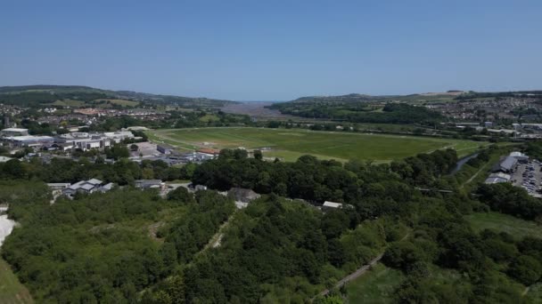 Newton Abbot South Devon Inglaterra Vistas Dron Dron Desciende Para — Vídeos de Stock