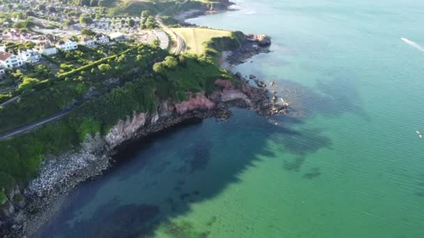 Torbay South Devon England Drone Views Fåtölj Cove Torbay Ångbana — Stockvideo