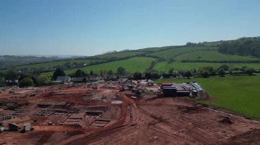 Paignton, Torbay, Güney Devon, İngiltere: DRONE ViEWS: Totnes Road 'un (A385) yanında yeni bir inşaat evi inşaatı alanı. Paignton kenti büyük konut ve ticari mülk geliştirme çalışmalarından geçmektedir (Bölüm 16).).
