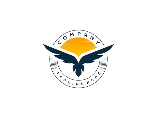 Adelaar Logo Ontwerp Eenvoudige Adelaar Pictogram Vector Concept Vliegende Adelaar — Stockfoto