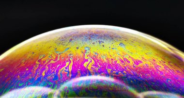 Kapatılmış renkli dalga ve şablonlar kabarcık arka planında gökkuşağı efektleriyle. 