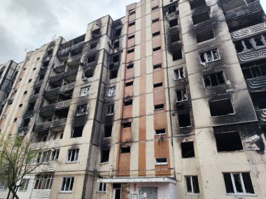 Irpin şehri. Şehrin Rusya Federasyonu 'nun askerleri tarafından işgal edilmesinin sonuçları..