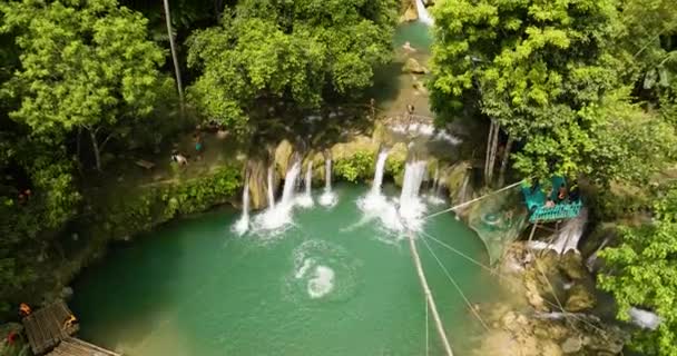 Siquijor Filipinler Şubat Siquijor Adası Ndaki Cambugahay Şelaleleri Nin Turist — Stok video