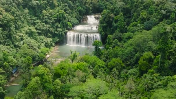Hermosa Vista Aérea Tinuy Falls Medio Selva Tropical Mindanao Filipinas — Vídeo de stock