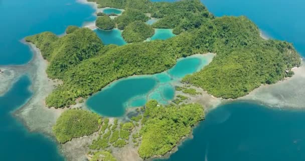 Красивые Лагуны Острове Тинаго Пляж Бирюзовой Водой Суригао Дель Норте — стоковое видео