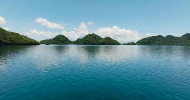 Paisaje Marino Reflejos Textura Agua Mar Tropical Como Vacaciones Verano — Vídeos de Stock