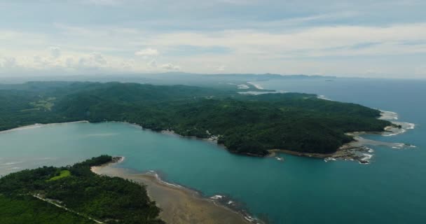 Zeegezicht Tropisch Eiland Diepblauwe Zee Omsingeld Mindanao Filippijnen Reisconcept — Stockvideo