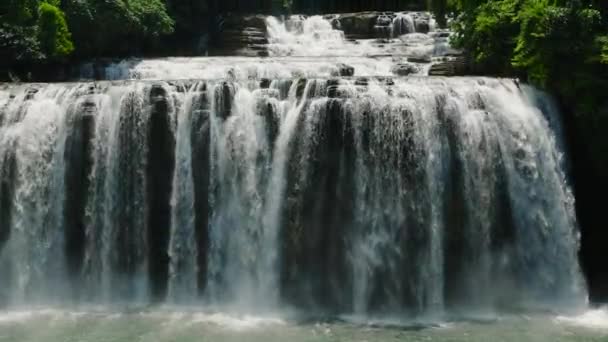 Aireal Undersökning Vackra Vattenridån Som Tinuy Waterfall Mindanao Filippinerna — Stockvideo