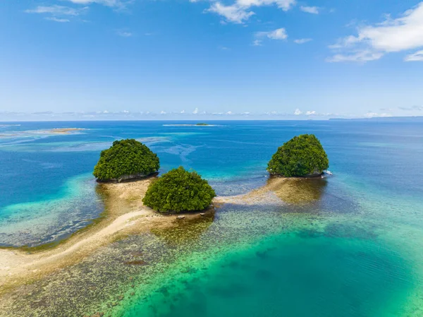 Imagens Drones Lindas Ilhotas Ilha Com Praia Surigao Del Sur — Fotografia de Stock