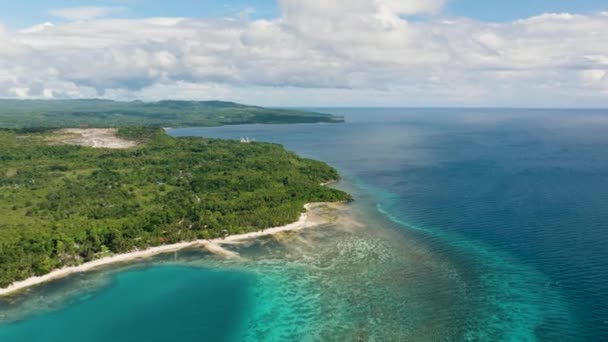 Vista Aérea Ilha Tropical Com Uma Praia Mar Aberto Siquijor — Vídeo de Stock
