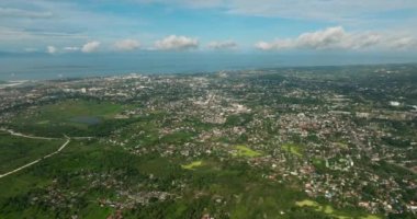 Zamboanga Yarımadası 'ndaki Zamboanga Şehri. Mindanao, Filipinler. Yukarıdan bak, şehir manzarası.