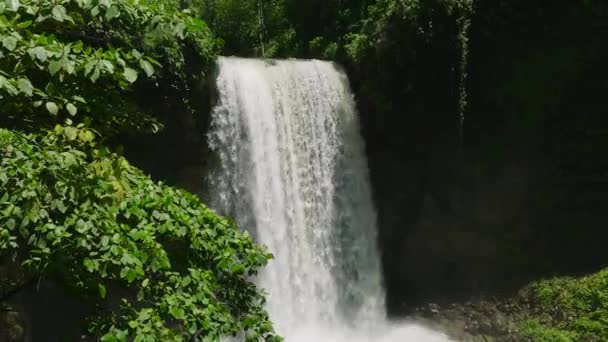 Una Las Siete Cataratas Lago Sebu Hermosas Cascadas Hikong Alo — Vídeos de Stock