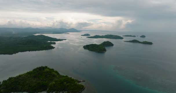 Tengerpart Gyönyörű Felhők Trópusi Szigeten Valamikor Islas Zamboanga Vagyok Mindanao — Stock videók