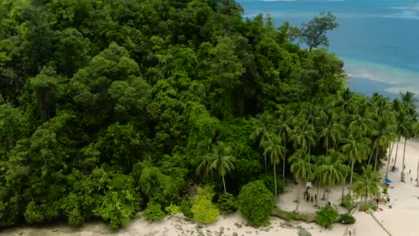 美丽的热带岛屿 白色的海滩 布列塔尼岛旅行概念 菲律宾棉兰老岛 — 图库视频影像