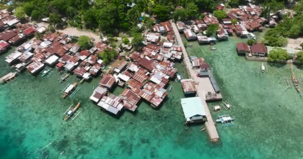 Davao Daki Samal Adası Nın Kıyı Şeridinde Durgun Evleri Balıkçı — Stok video