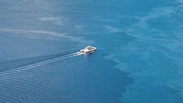 Kreuzfahrtschiff Über Dem Blauen Meer Mindanao Philippinen Zoom Ansicht — Stockvideo
