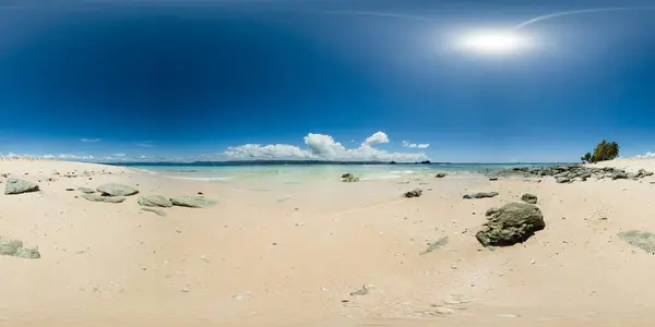 Meereswellen Über Dem Weißen Sandstrand Von Hagonoy Island Britania Island — Stockfoto