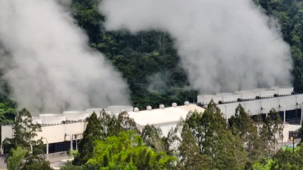 Геотермальная Электростанция Дымящимися Трубами Паром Минданао Филиппины — стоковое видео