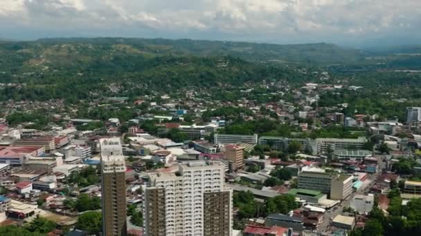 Drohnenaufnahme Von Geschäftsgebäuden Der Stadt Cagayan Oro Nord Mindanao Philippinen — Stockvideo