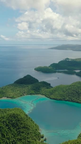 Dron Pohled Tropické Krajiny Deštných Pralesů Kopce Azurové Vody Laguně — Stock video