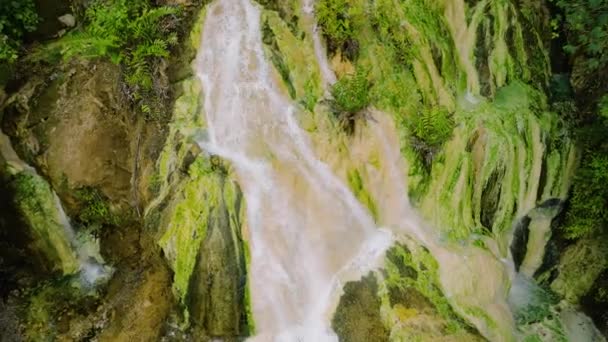 Geweldige Lucht Overzicht Van Bilawa Hot Waterfall Davao Oro Filipijnen — Stockvideo