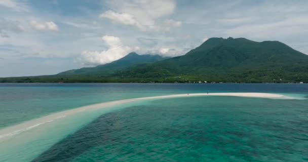 Camiguin Isola Bianca Con Acqua Mare Turchese Filippine Destinazione Viaggio — Video Stock