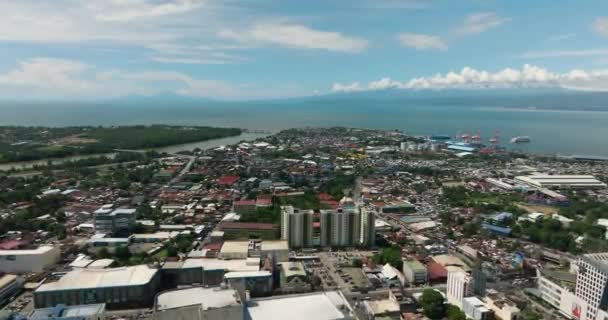 フィリピン ミンダナオ北部のカガヤン オロの沿岸都市 — ストック動画