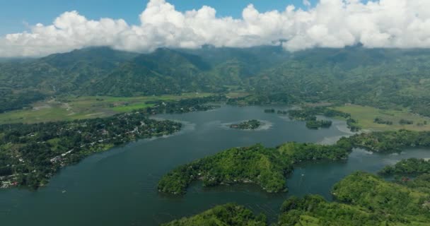 湖と森がある山 フィリピンの南コタバトのセブ湖 ミンダナオ ミンダナオ — ストック動画