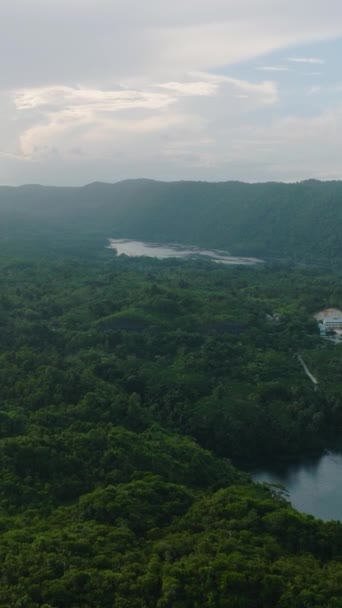 Bovenaanzicht Tropische Berg Mindanao Filippijnen Verticaal Overzicht — Stockvideo
