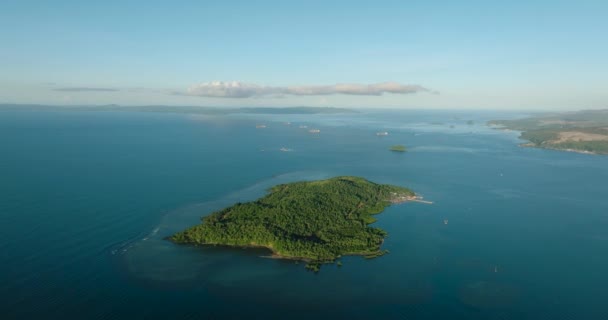 Ilha Lapinigan Cercada Por Mar Azul Recifes Coral Mindanao Filipinas — Vídeo de Stock