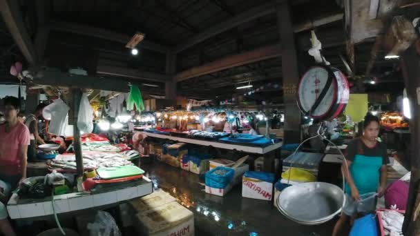 Iligan City May 2023 Różne Rodzaje Ryb Sprzedaż Rynku Publicznym — Wideo stockowe