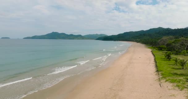 Wit Zandstrand Groenachtig Helder Water Duli Beach Nido Palawan Filippijnen — Stockvideo