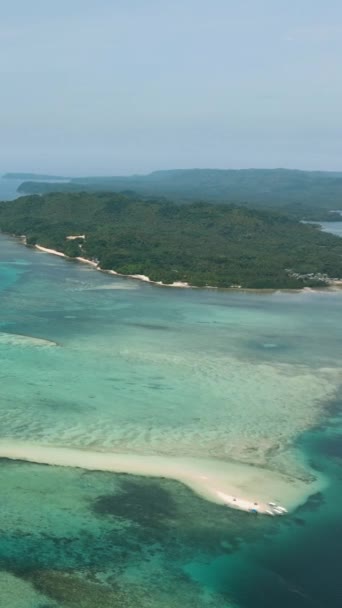 Vista Aérea Das Ilhas Tropicais Com Praias Recifes Coral Barobo — Vídeo de Stock