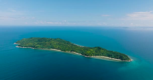 Cagbuli Adası Ndaki Kumlu Sahil Şeridi Mavi Denizle Çevrili Nido — Stok video