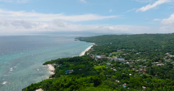 Вид Воздуха Poblacion San Jose Голубое Небо Облака Остров Карабао — стоковое видео
