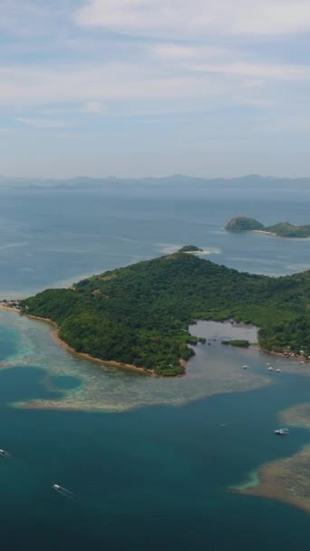 Вид Повітря Коронні Острови Блакитним Морем Кораловими Рифами Палаван Філіппіни — стокове відео