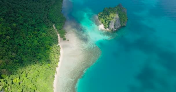 Bukal Island Cadlao Island Avec Plage Sable Blanc Nido Palawan — Video