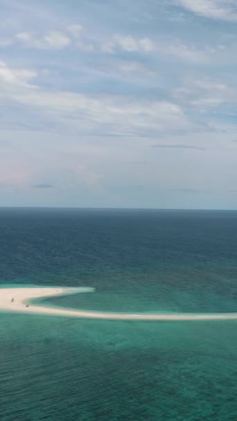 Paesaggio Marino Con Bellissima Spiaggia Camiguin Island Filippine Video Verticale — Video Stock