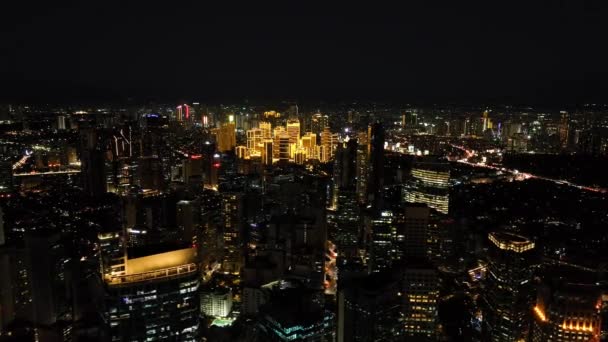 Makati Skyline Edifícios Iluminados Business Center District Noite Metro Manila — Vídeo de Stock
