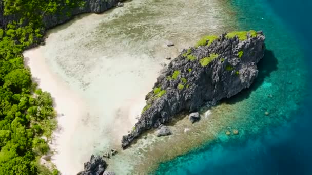 Белый Песчаный Пляж Острове Тапиутан Эль Нидо Палаван Филиппины — стоковое видео
