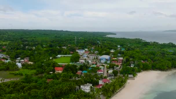 Białe Piaszczyste Plaże Las Zieleni Wyspie Carabao San Jose Romblon — Wideo stockowe