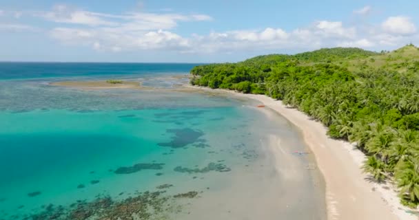 Barche Acque Limpide Spiaggia Sabbia Bianca Santa Tablas Romblon Filippine — Video Stock